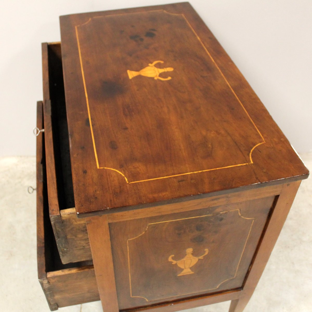 Antico cassettone comò Luigi XVI in noce intarsiato - Italia 18°secolo-photo-5