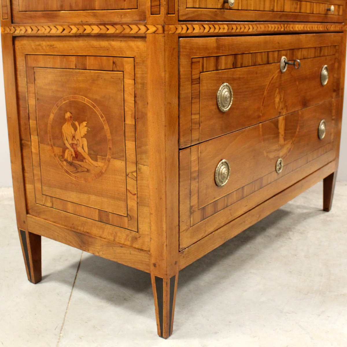 Antico cassettone comò Luigi XVI in noce intarsiato - Italia 18°secolo-photo-5