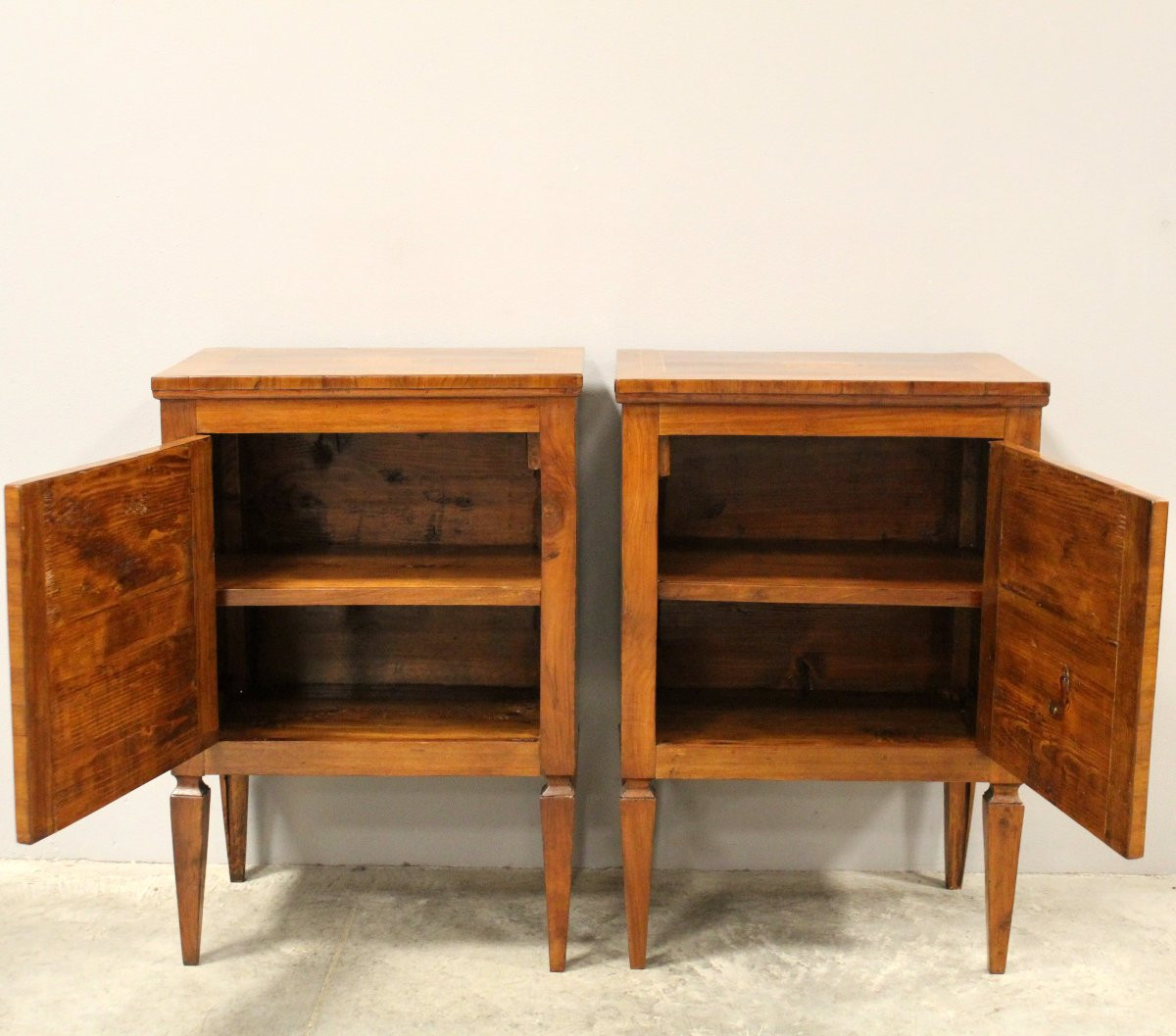 Antica coppia comodini Luigi XVI in noce intarsiati - Italia 18°secolo-photo-6