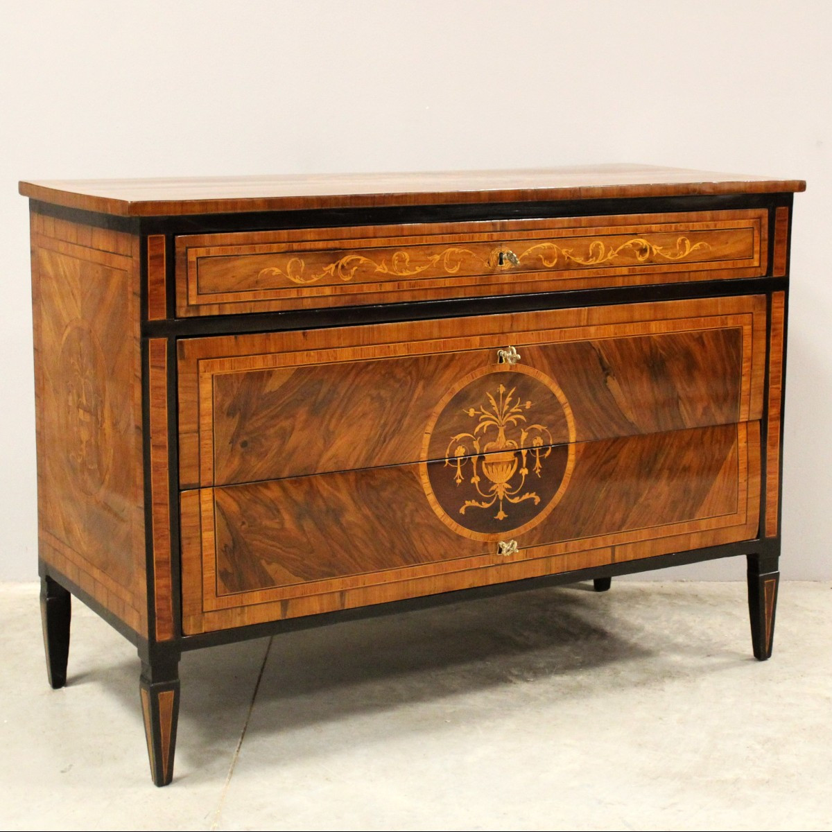 Antico cassettone comò Luigi XVI in noce intarsiato - Italia 18°secolo-photo-2