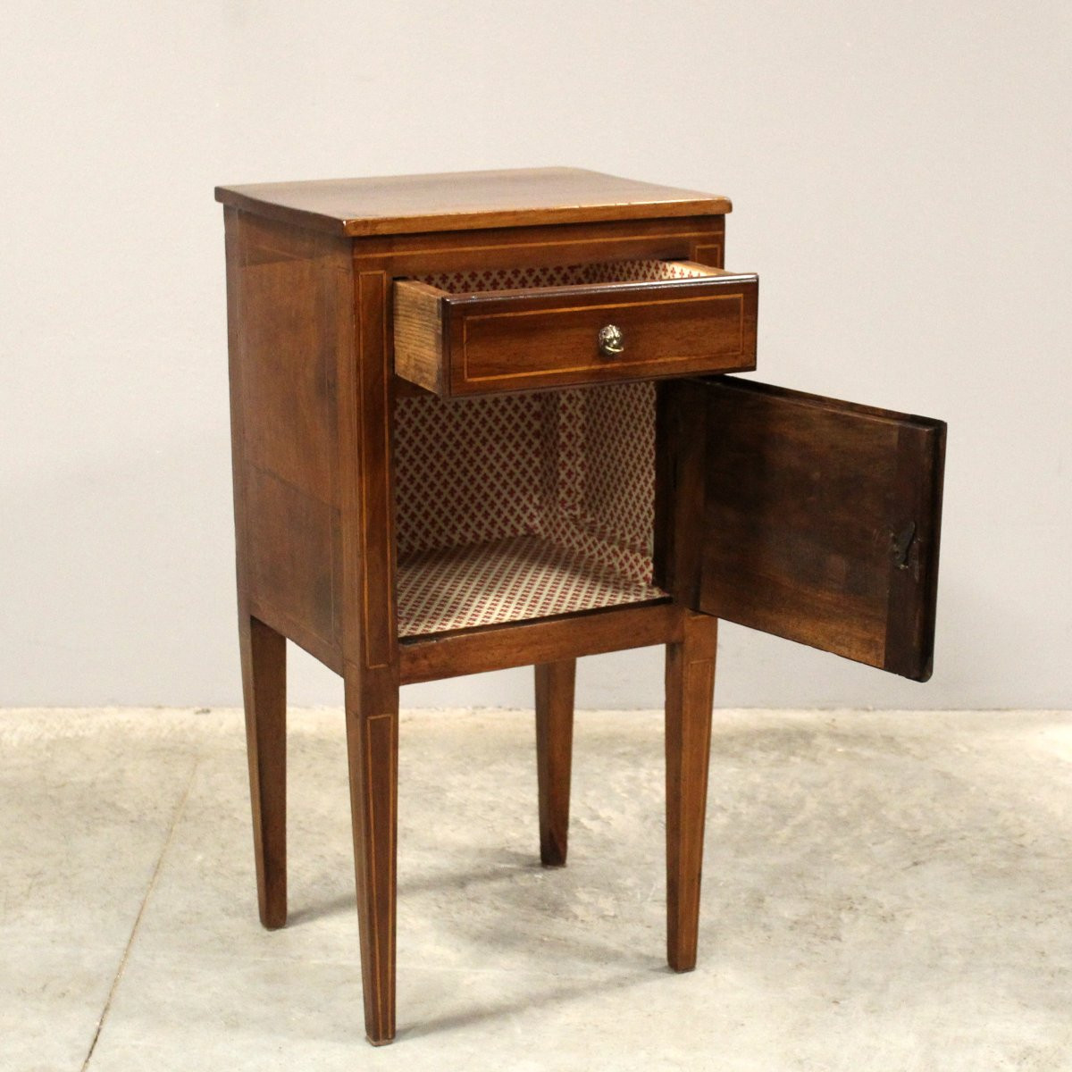 Antico comodino Direttorio in noce intarsiato - Italia 18°secolo-photo-1