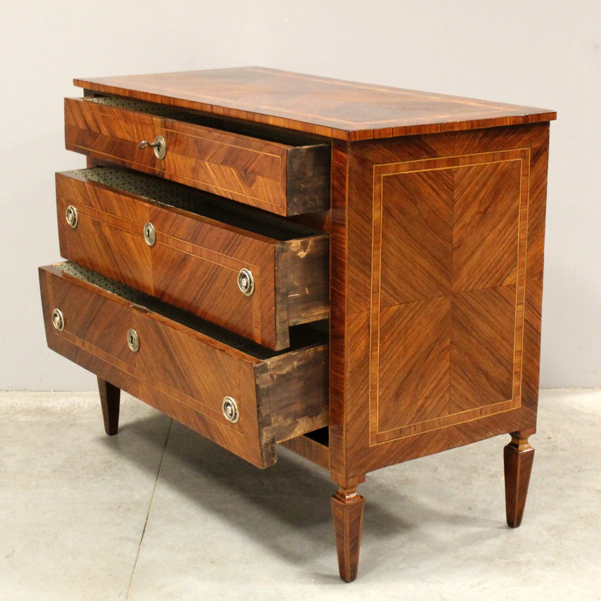 Antico cassettone comò Luigi XVI in noce intarsiato - Italia 19°secolo-photo-1