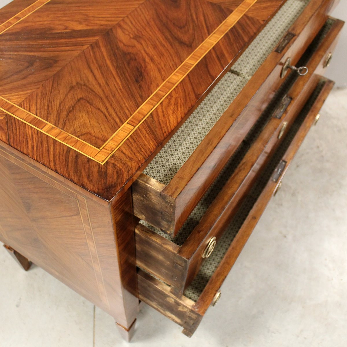 Antico cassettone comò Luigi XVI in noce intarsiato - Italia 19°secolo-photo-6