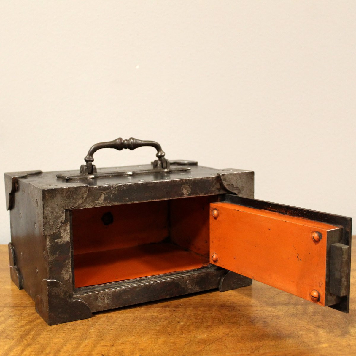 Antica cassaforte forziere da viaggio-photo-3