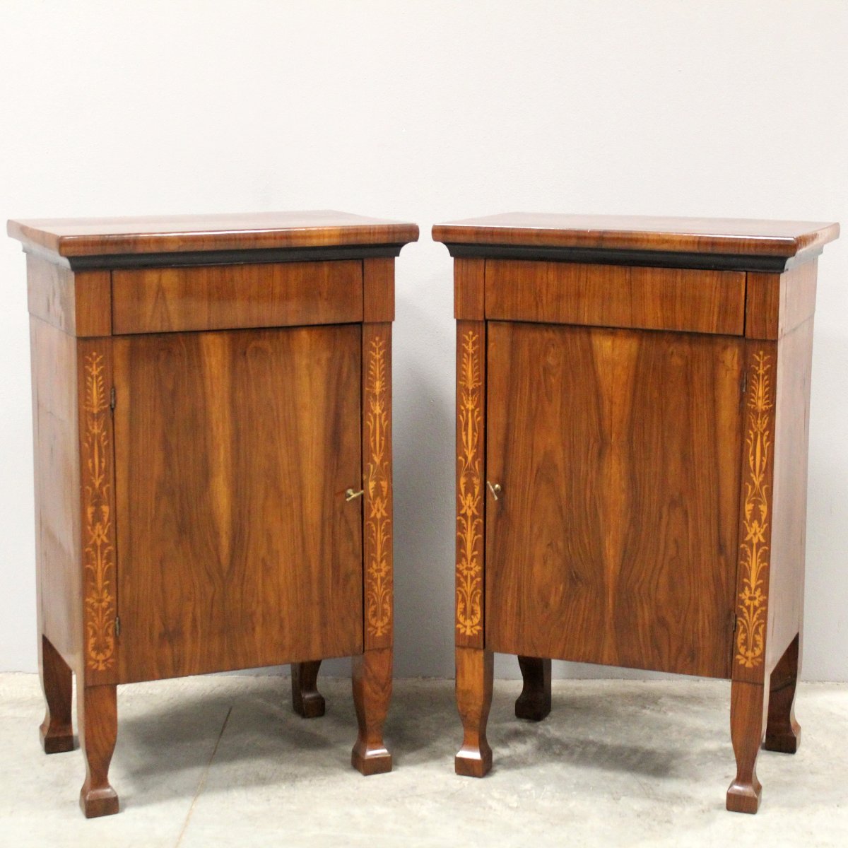 Antica coppia comodini Impero in noce intarsiati - Italia 19°secolo