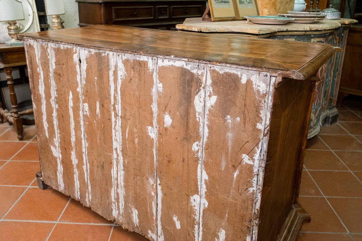 Importante cassettone in noce, Toscana, metà del XVII secolo-photo-7