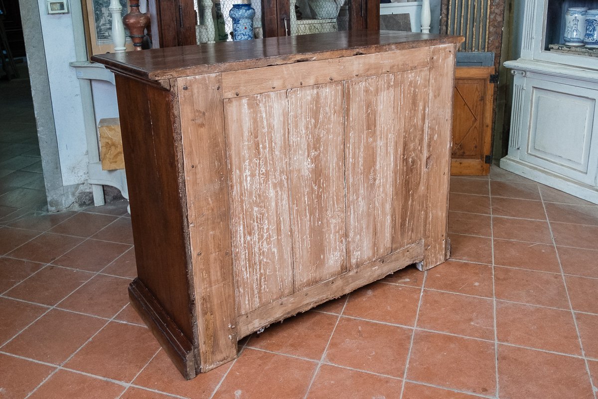Coppia di cassettoni in noce intagliati, antiquariato umbro XVII sec.-photo-7
