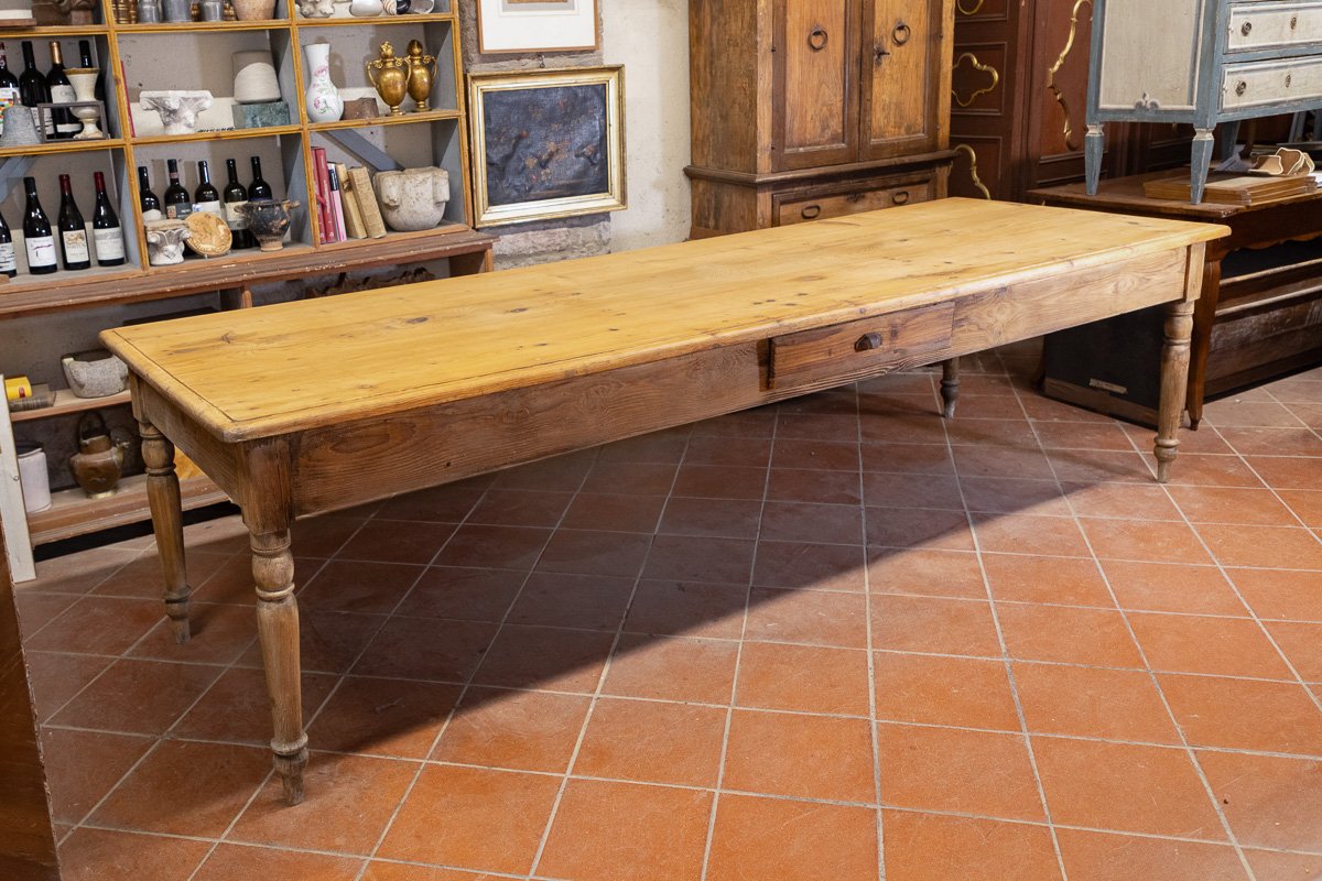 Grande Tavolo Antico in Abete, Gambe Tornite e Piano a Becco di Civetta - Toscana '800
