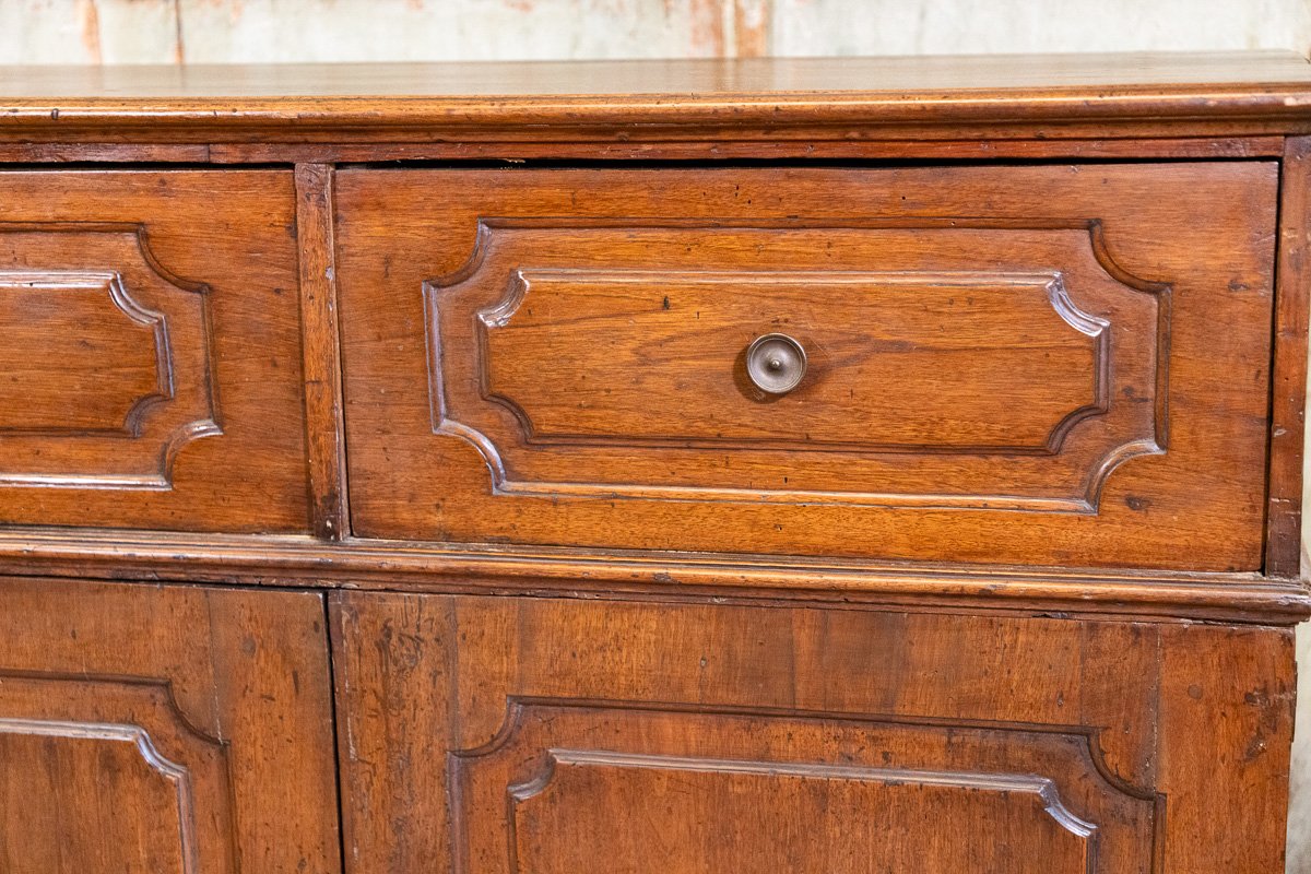 Credenza in noce a due ante e due cassetti, Emilia Romagna, primo Ottocento-photo-2