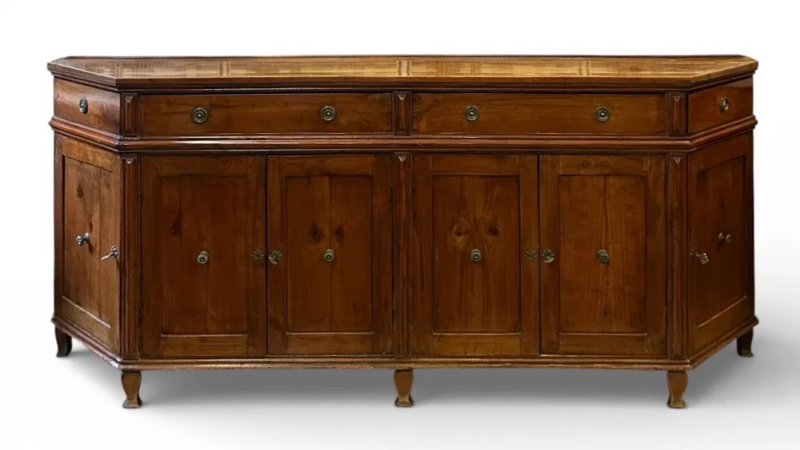 Grande credenza del sec. XVIII
