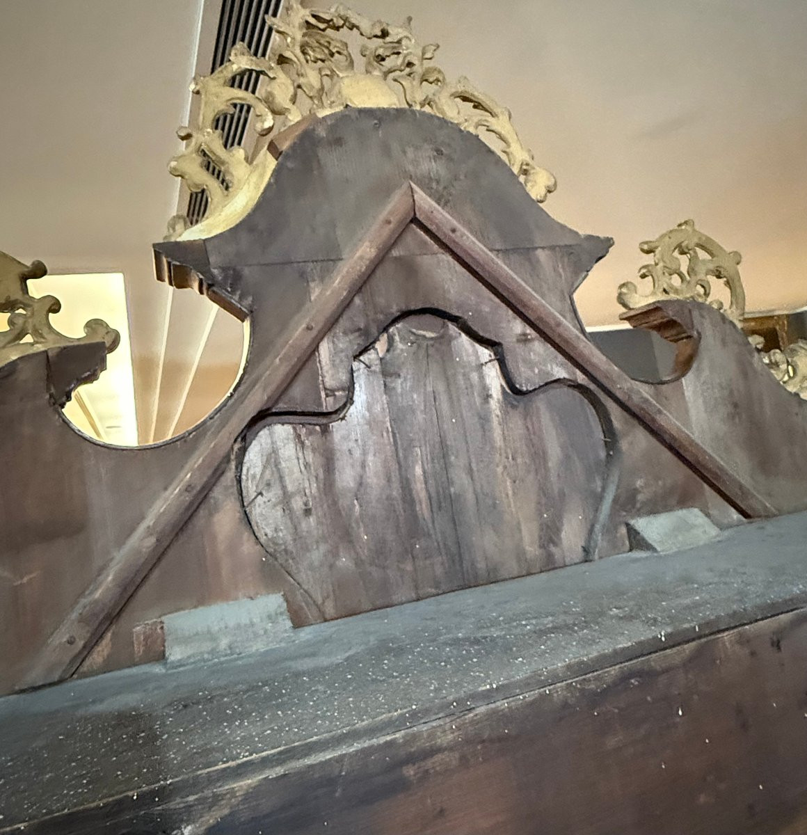 Trumeau mosso sul fronte e sui fianchi-photo-1