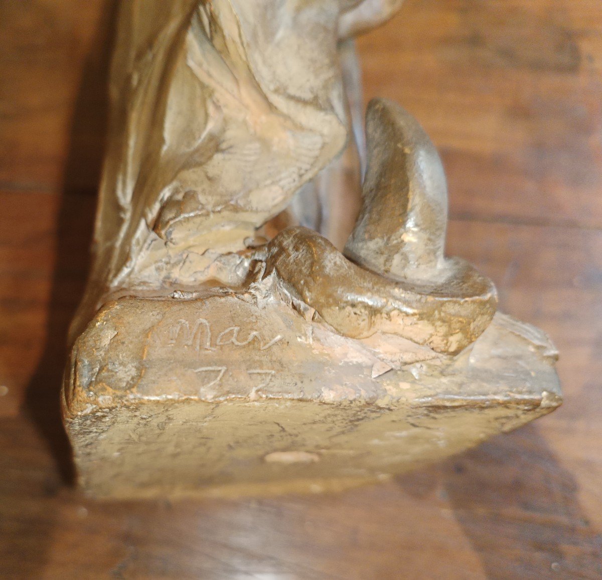 Bella scultura in terracotta raffigurante vergine dell'apocalisse con drago e luna. Italia, inizio del XVIII secolo.-photo-4