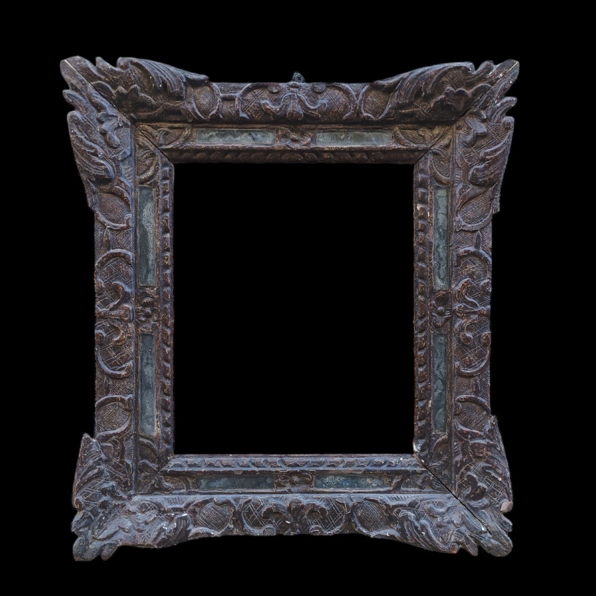 Cornice in legno argentato e specchi al mercurio.  Francia, periodo Luigi XIV.
