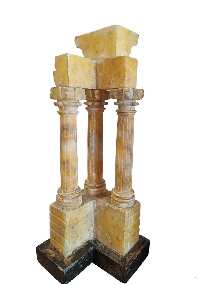 Modello di tempio Grand Tour in alabastro scolpito.Italia,fine XIX secolo.-photo-3