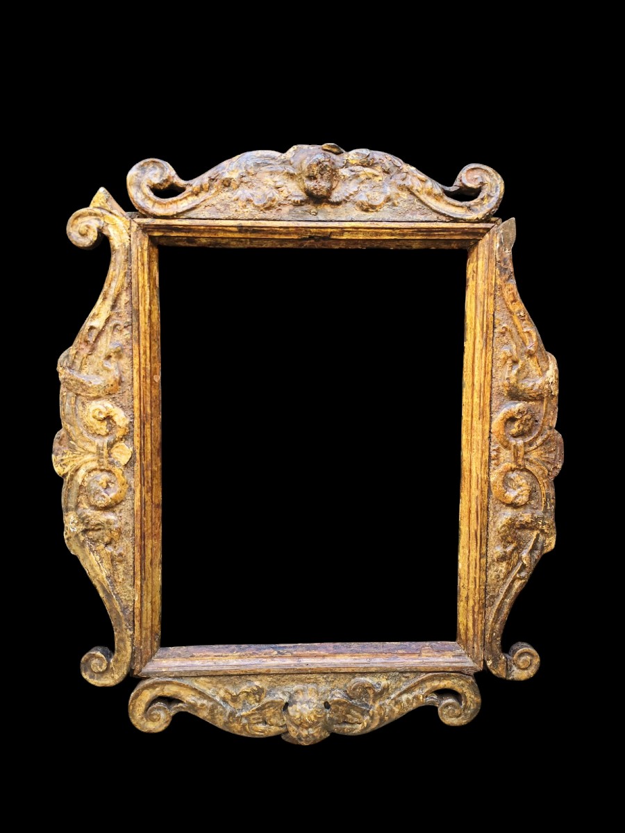Cornice tipo sansovina.Veneto,fine XVI secolo.