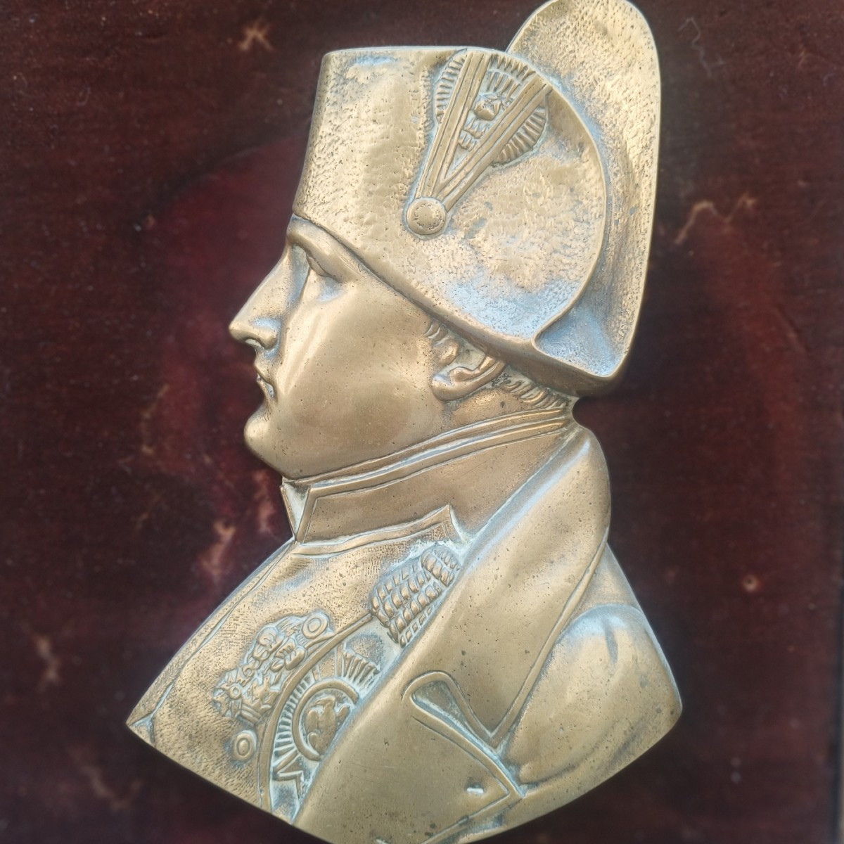 Placca in bronzo  raffigurante Napoleone. Francia,XIX secolo.-photo-2