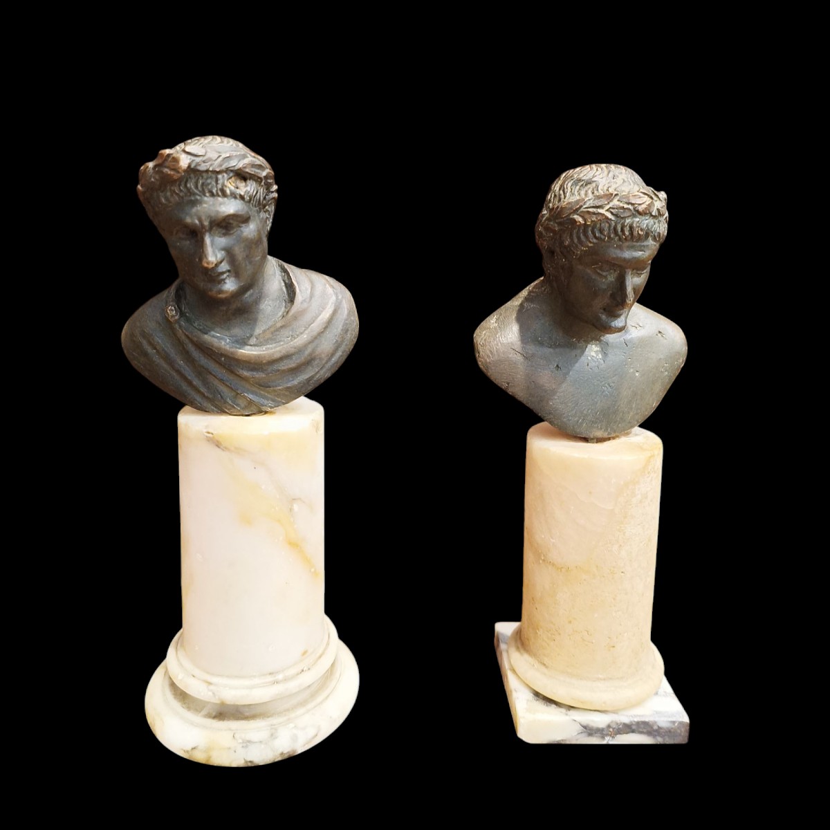 Coppia di busti in bronzo grand tour.Roma,inizio XIX secolo.