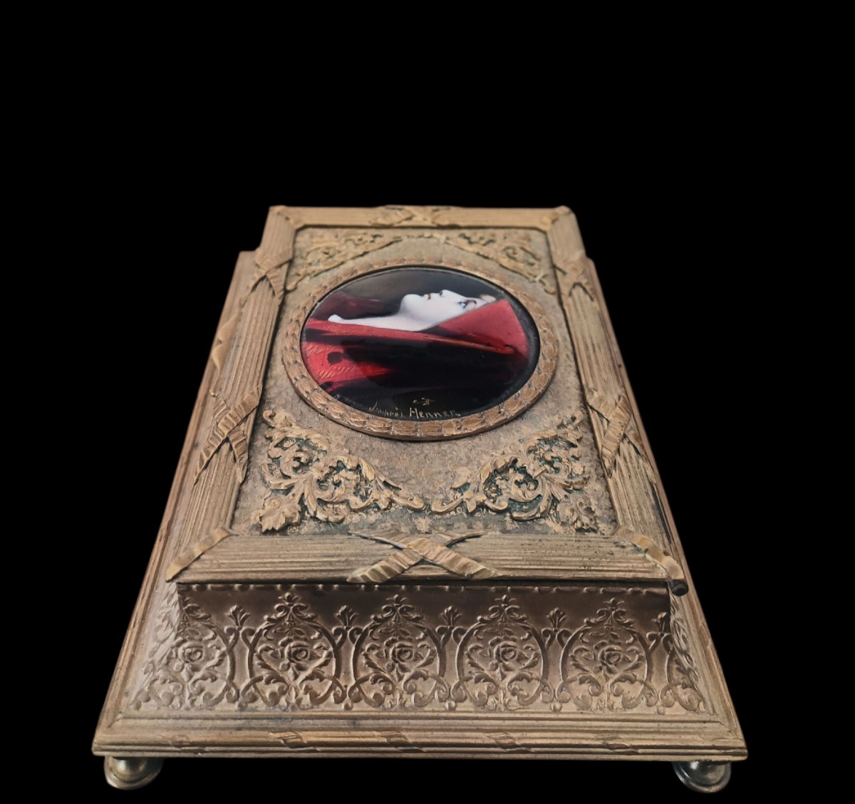 Boîte en bronze doré et émail.France,période Napoléon III.-photo-3