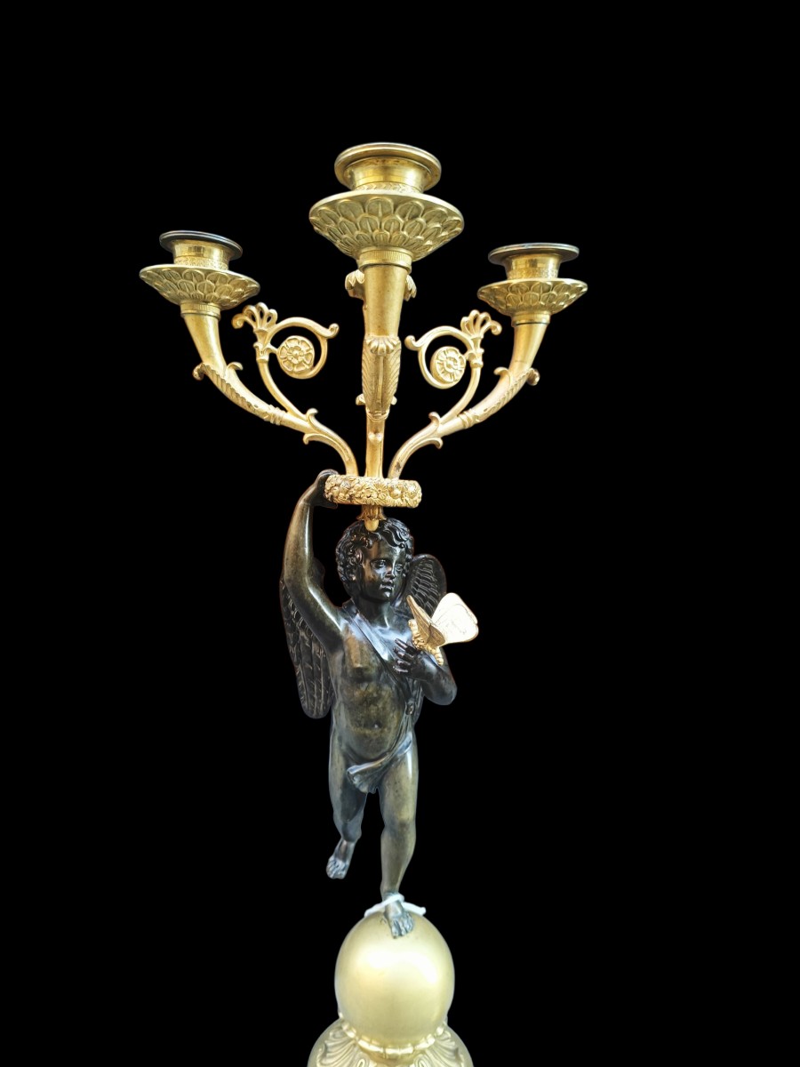 Coppia di grandi candelabri in bronzo dorato.Francia,inizio XIX secolo.-photo-3