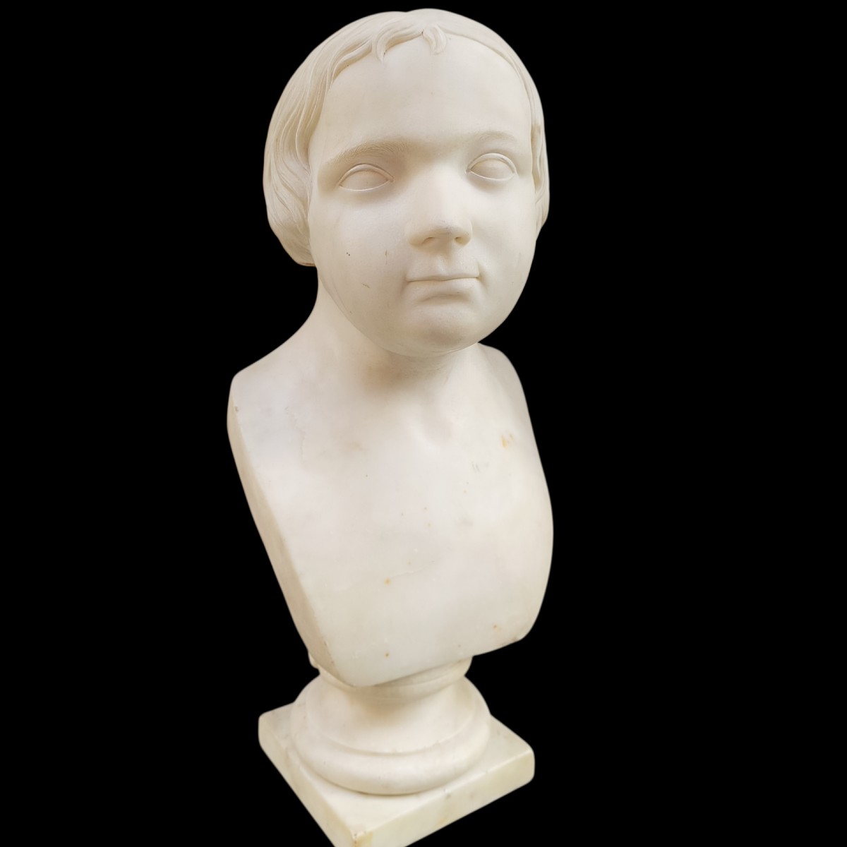 Busto in marmo neoclassico raffigurante fanciullo.Italia,1820 circa.-photo-2