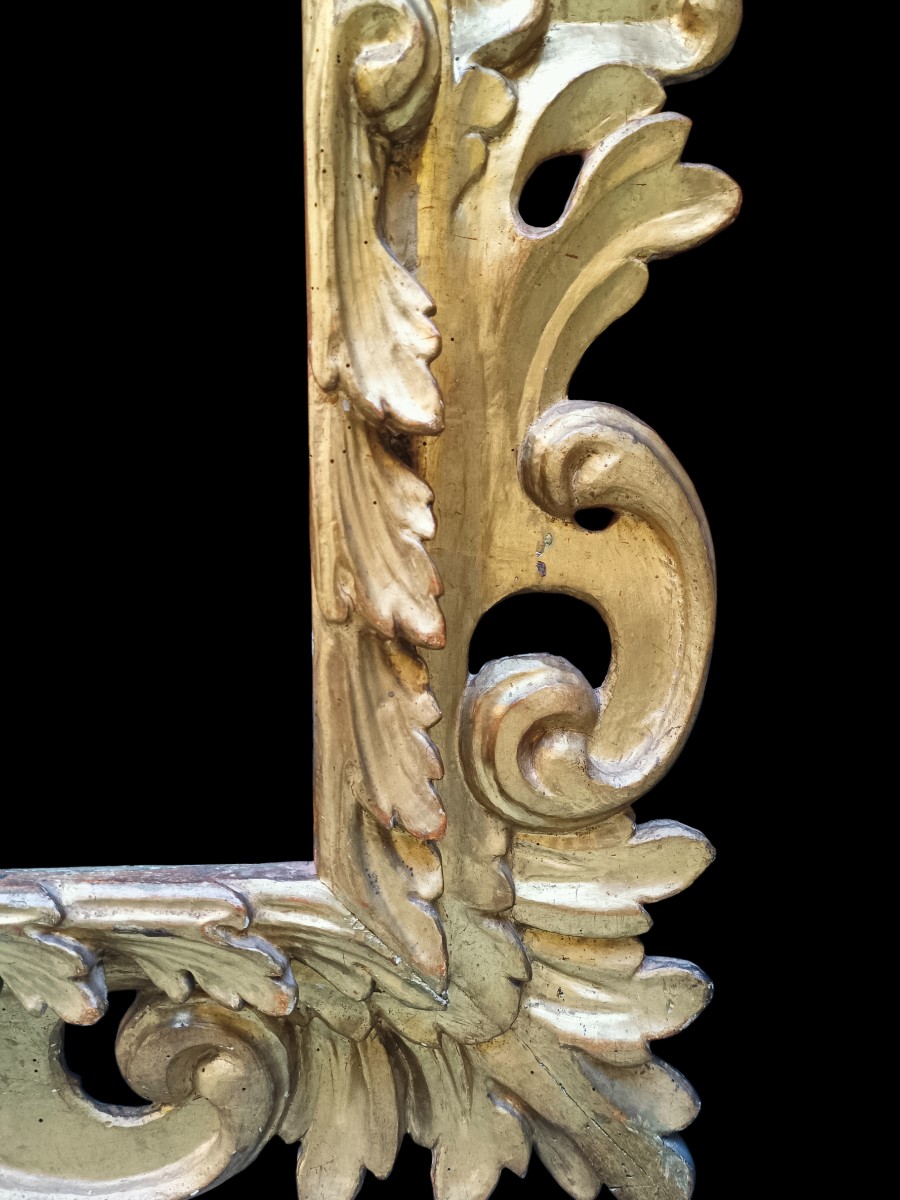 Grande Cornice palatina in legno dorato.Firenze,inizio XVII secolo.-photo-1