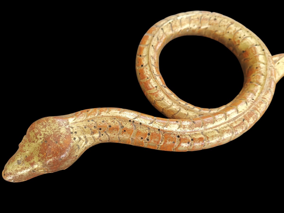Scultura raffigurante serpente in legno dorato.Italia,fine XVIII secolo.-photo-2