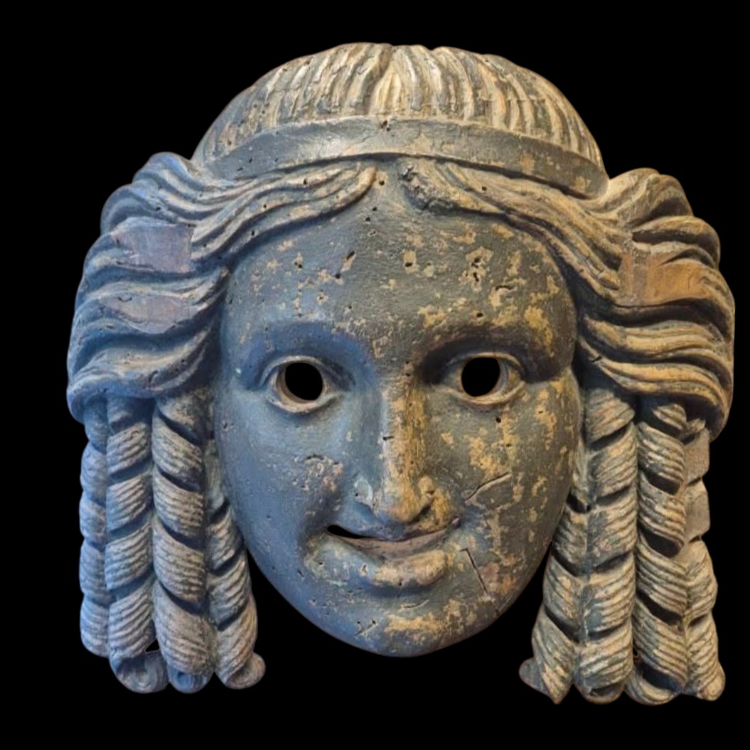 Grande maschera da teatro in legno dipinto.Italia,XVIII secolo.
