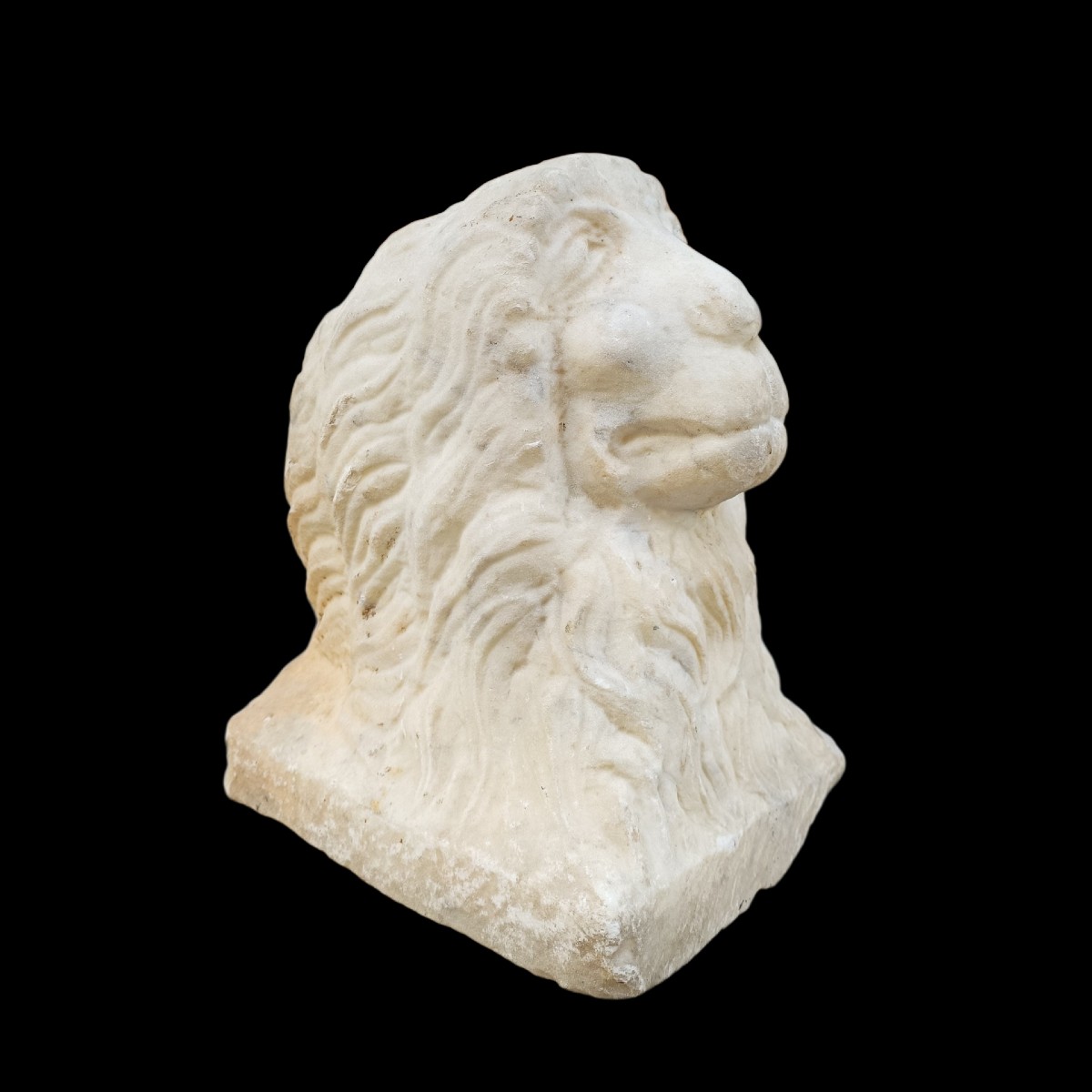 Leone in marmo bianco. Italia,XVI secolo.-photo-2