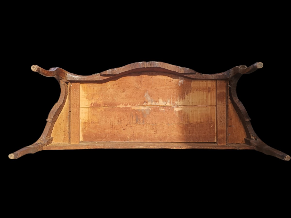 Cassettone in legno lastronato.Veneto,XVIII secolo.-photo-4