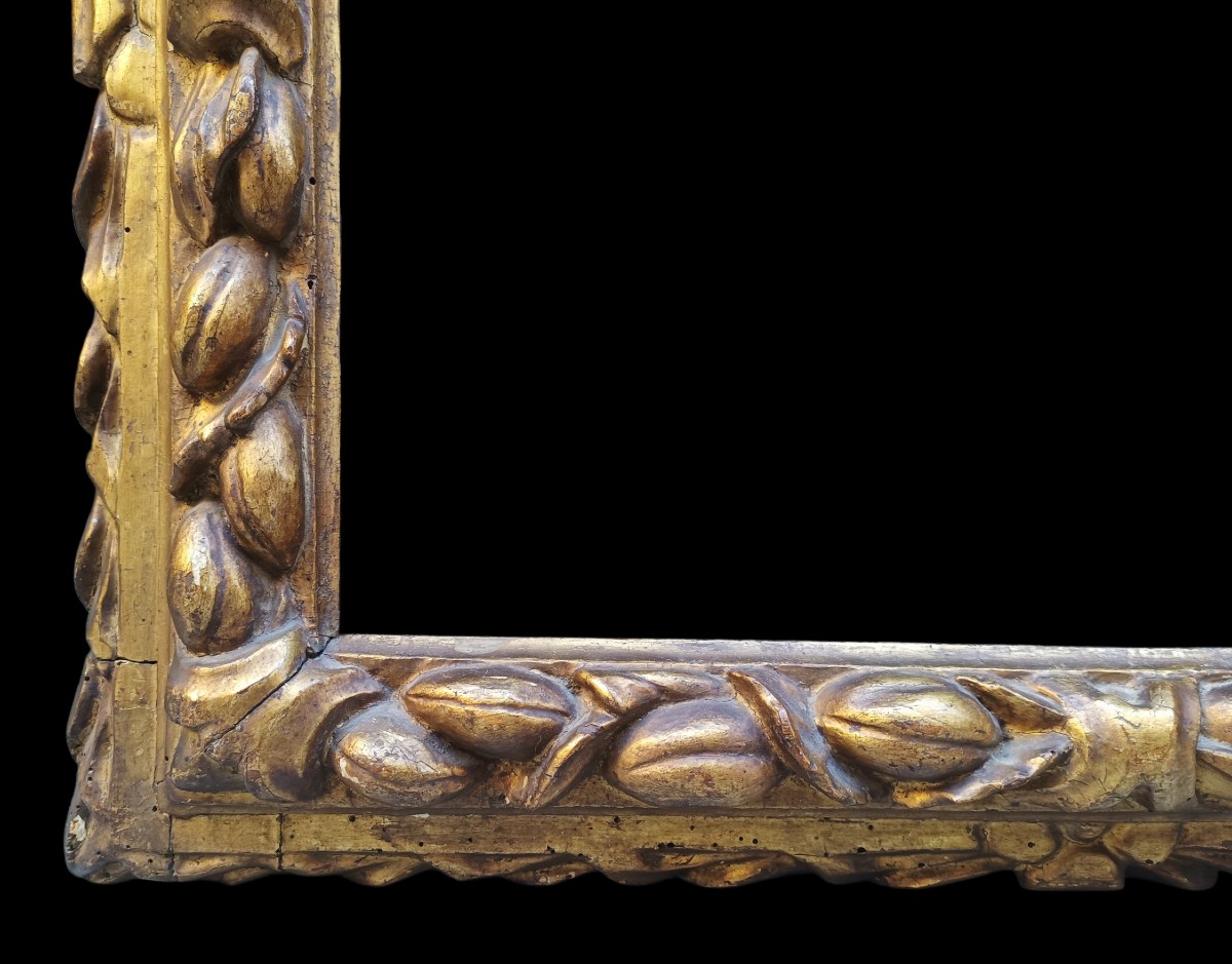 Cornice in legno dorato.Emilia,XVII secolo.-photo-3