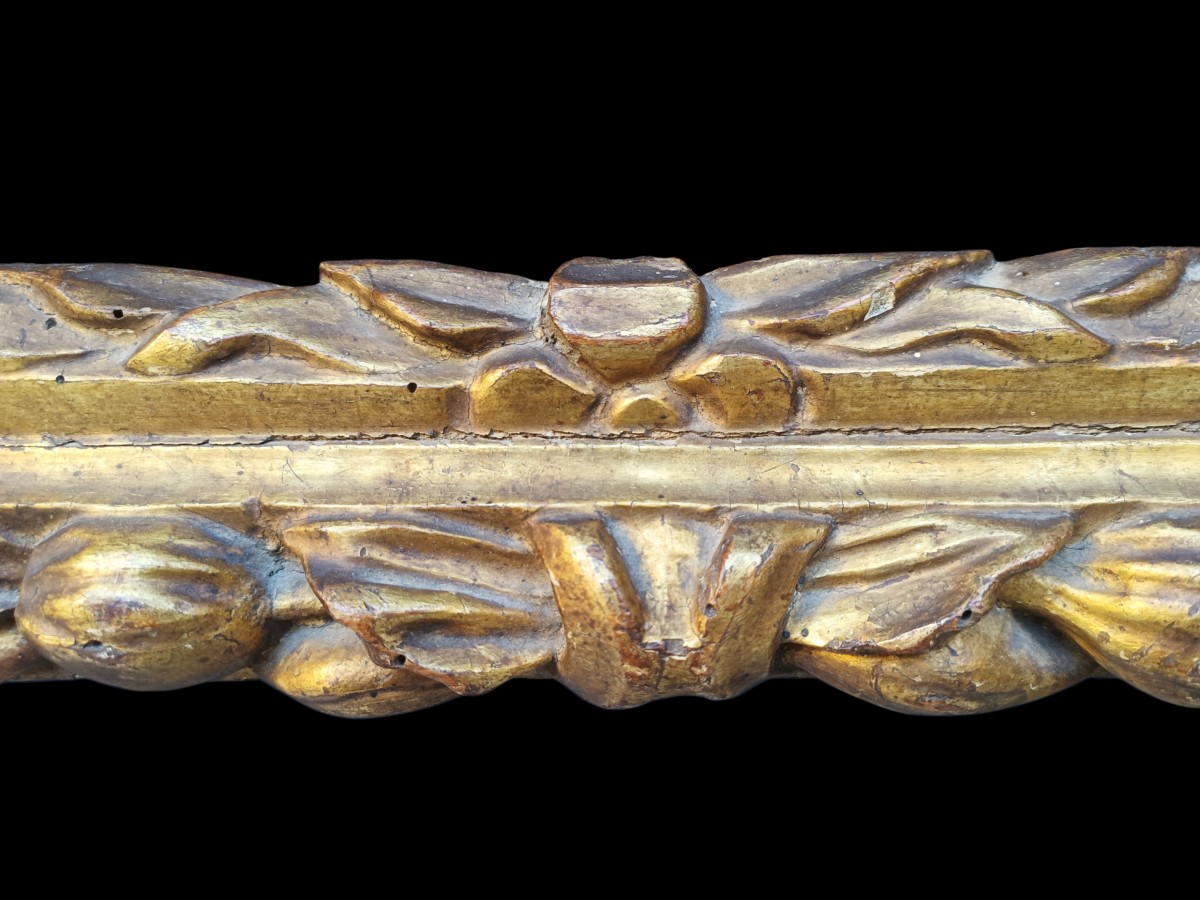 Cornice in legno dorato.Emilia,XVII secolo.-photo-4