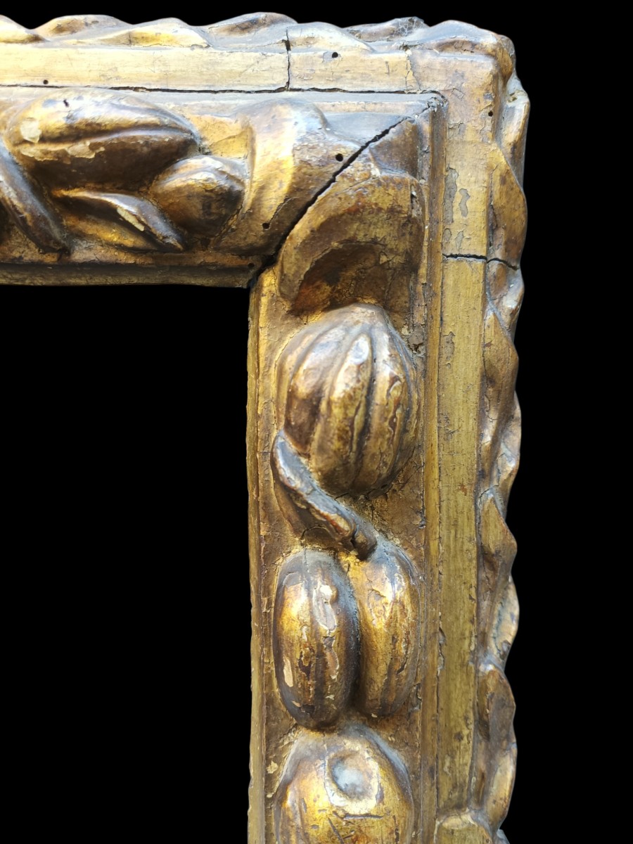 Cornice in legno dorato.Emilia,XVII secolo.-photo-1