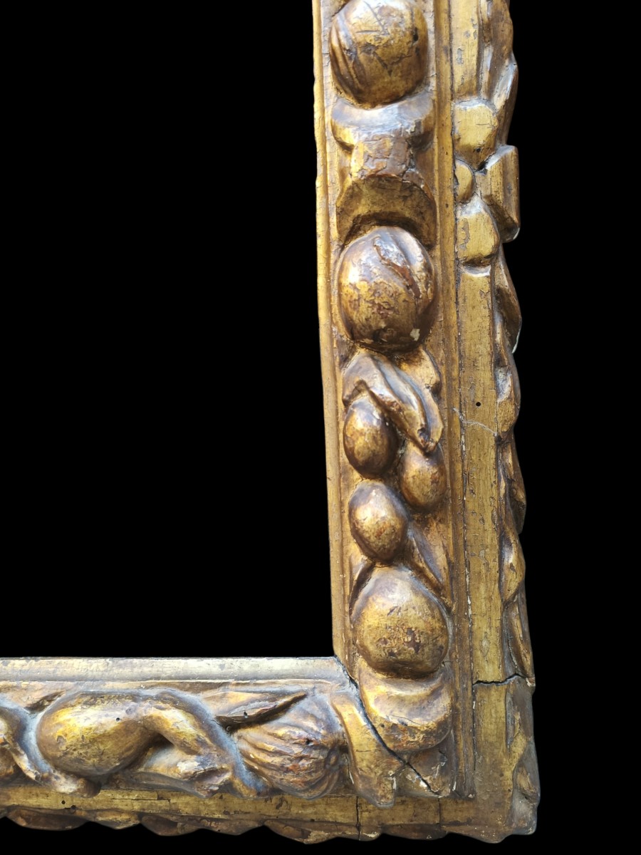 Cornice in legno dorato.Emilia,XVII secolo.-photo-2