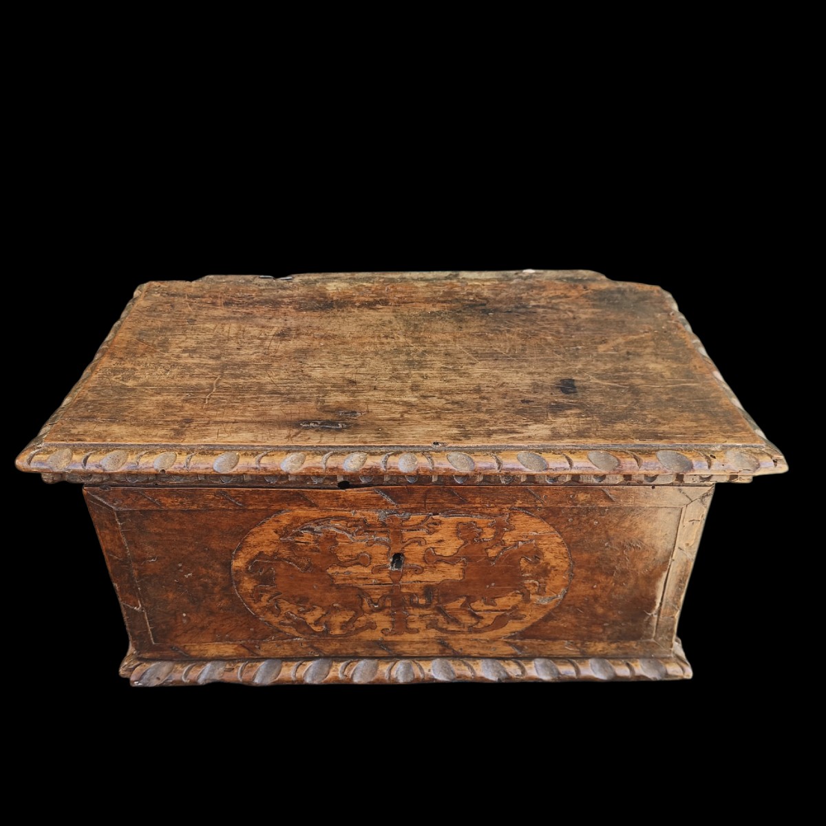 Scatola in legno intarsiato Lombardia,XVII secolo.-photo-2