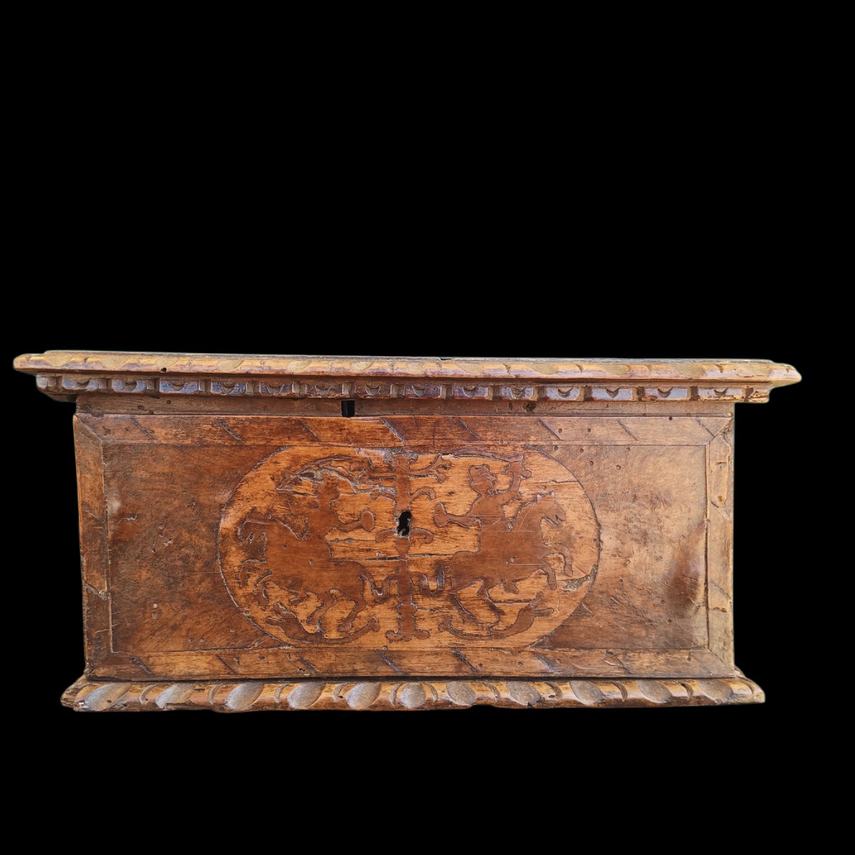 Scatola in legno intarsiato Lombardia,XVII secolo.