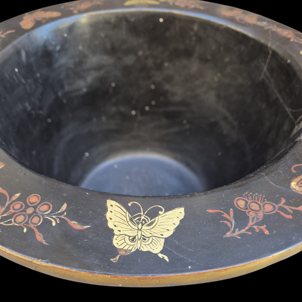 Coppia di vasi in cartapesta e legno decorati a cinoiserie.Fine,XIX secolo.-photo-3