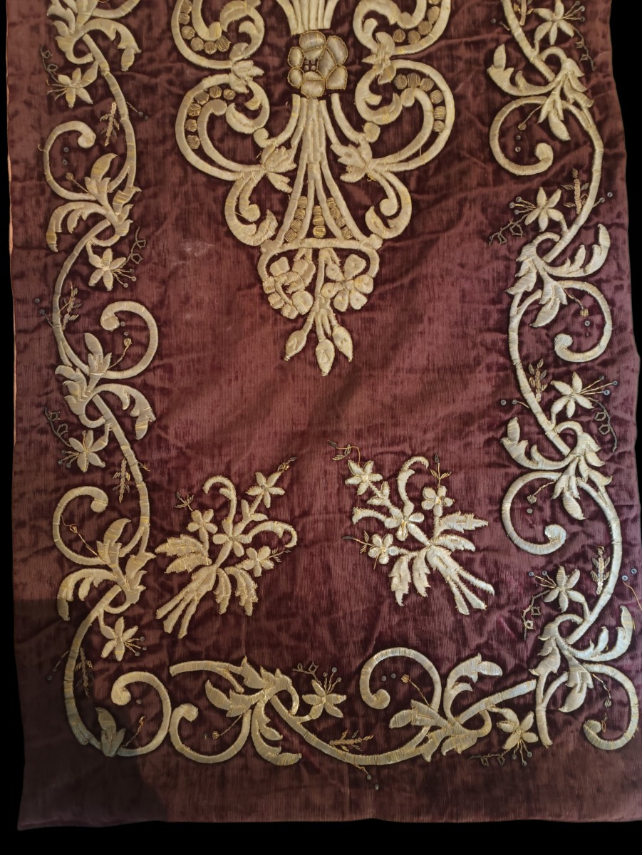 Coppia di tessuti ricamati in filo d'argento.Italia,XIX secolo.-photo-2