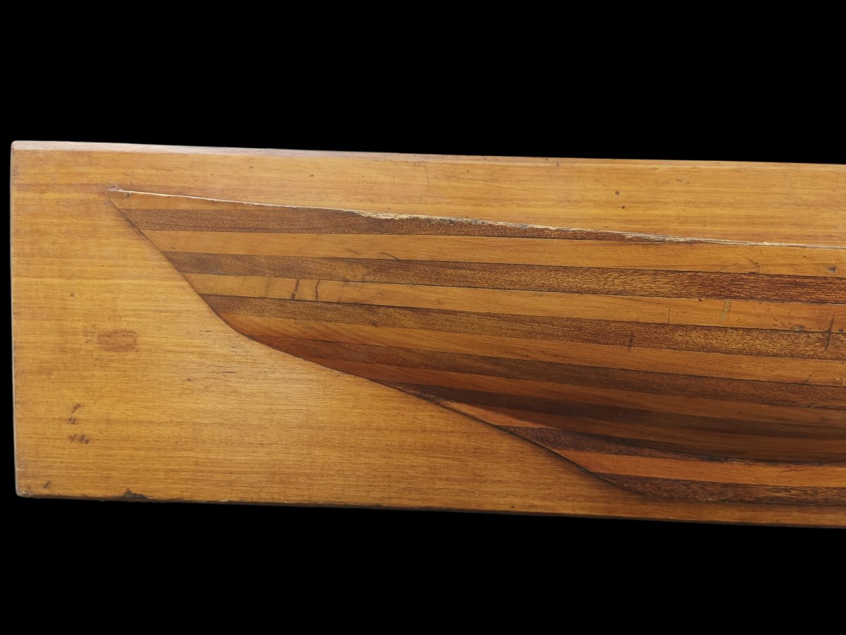 Grande Mezzo scafo di barca in legno.Italia,prima metà XX secolo.-photo-2
