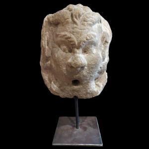 Mascherone grottesco in pietra serena Toscana inizio XVII 