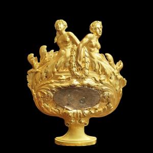 Elemento in bronzo dorato. Christofle,Francia, fine XIX secolo.