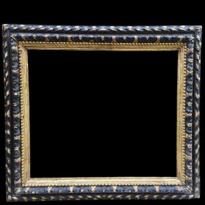 Cornice in legno intagliato.Italia centrale,XVII secolo