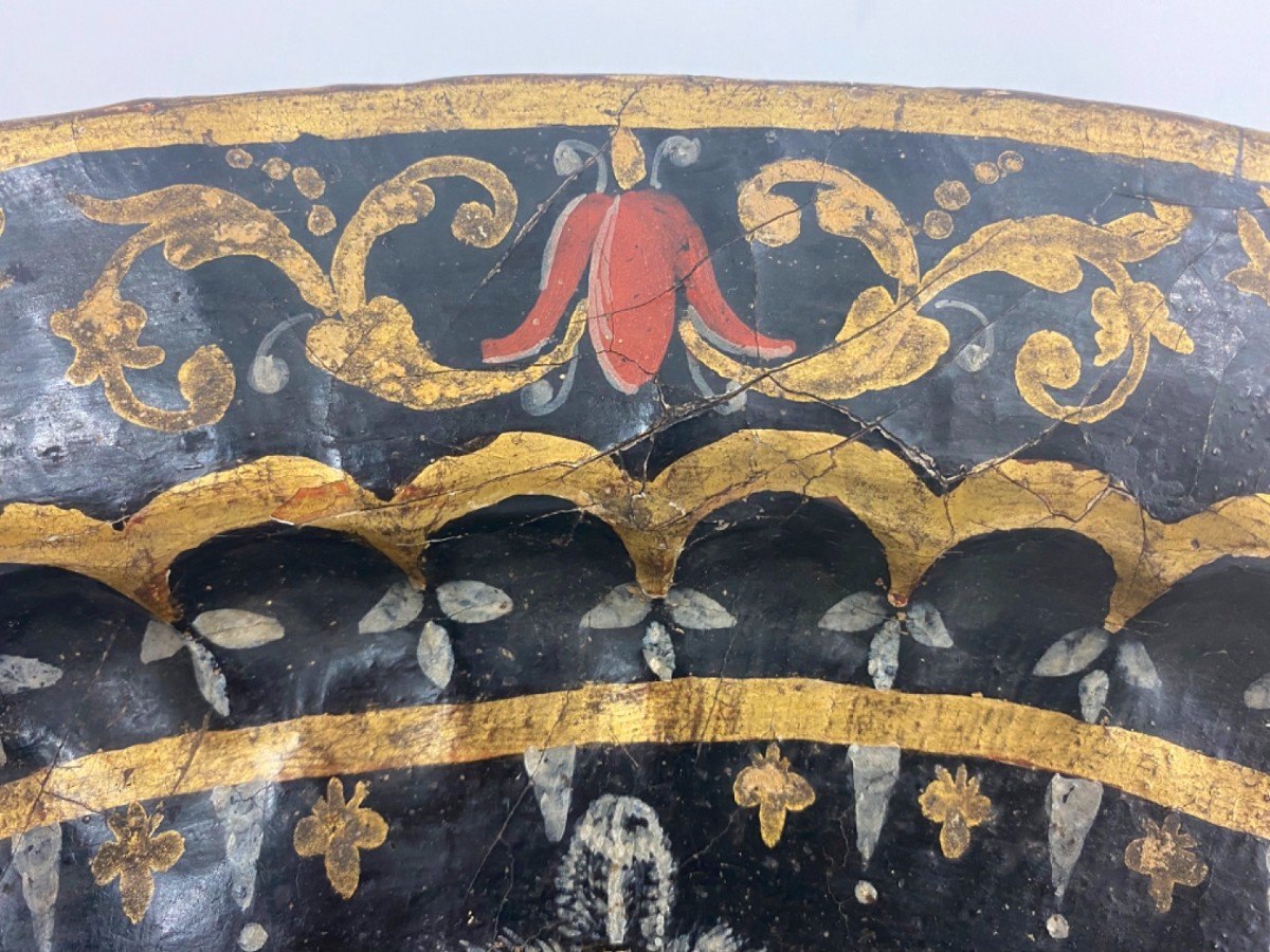 Vassoio in cartapesta dipinta e dorata, Siena-photo-3