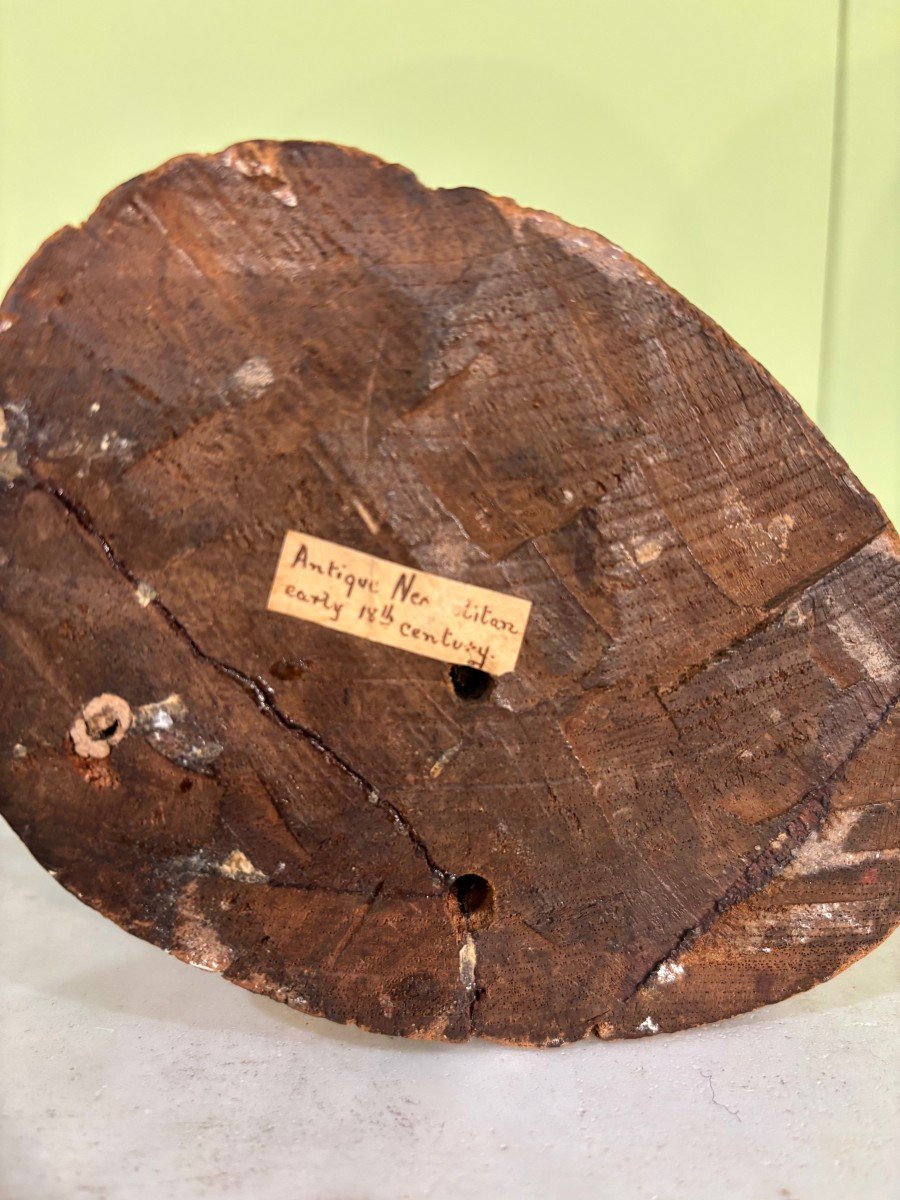 Scultura in legno laccato in policromia con applicazioni in metallo-photo-1