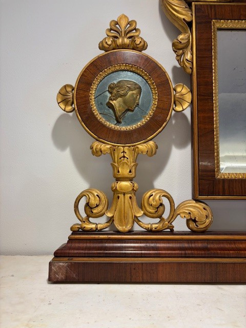 Caminiera impero lastronata in noce con decori in legno intagliato e dorato-photo-2