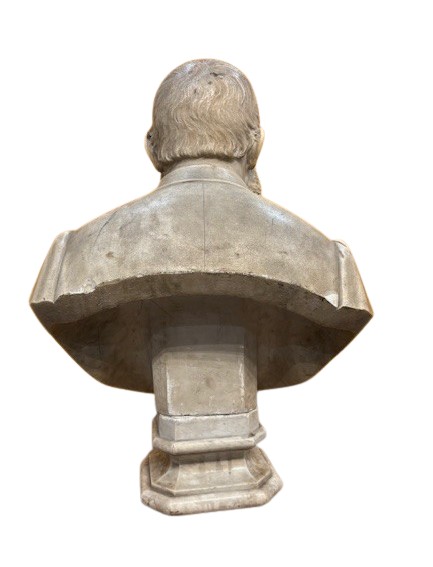 Busto in marmo bianco raffigurante gentiluomo-photo-3