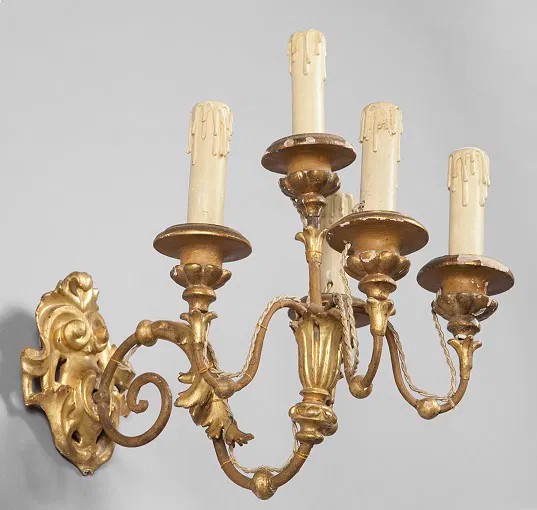 Coppia di punti luce in metallo e legno dorato-photo-3