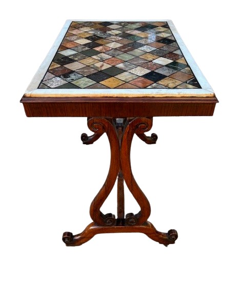 Tavolino con piano a tarsie di marmi policromi-photo-3