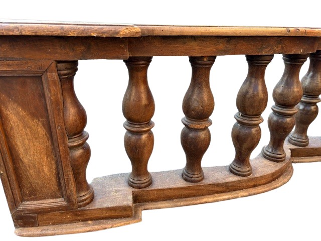 coppia di balaustre in noce sagomate-photo-4