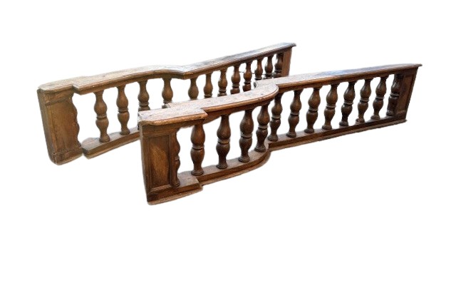 coppia di balaustre in noce sagomate-photo-3