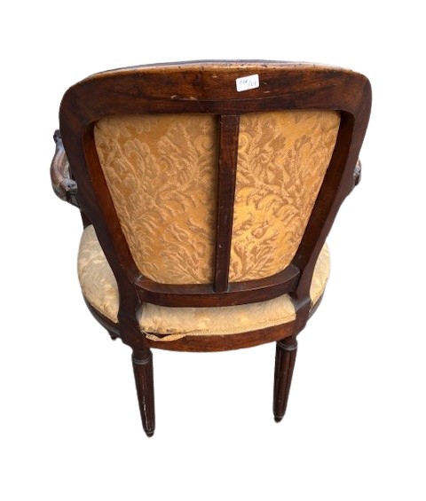 poltrona in noce-photo-1